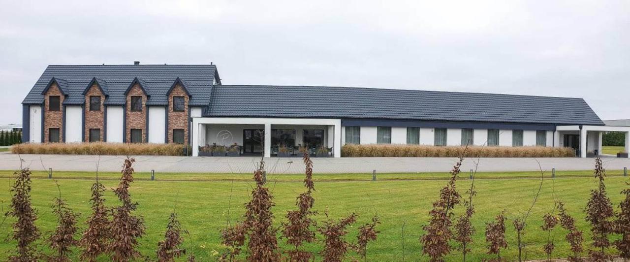 Hotel Prowincja Kamieniec Poznanskie ภายนอก รูปภาพ